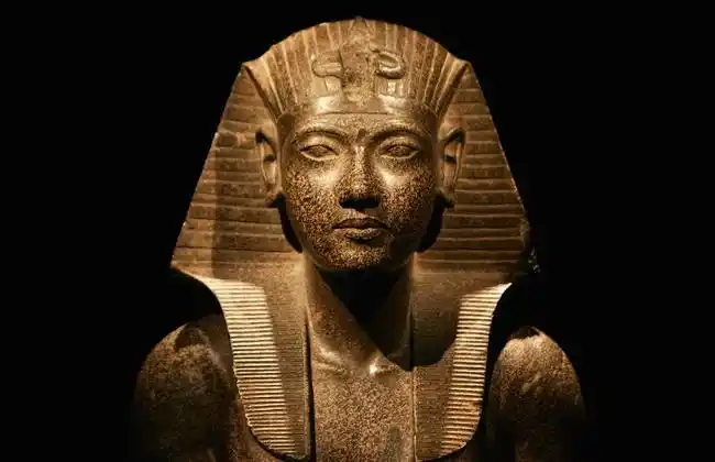 Pourquoi Mérenptah n’est pas le Pharaon de l’Exode